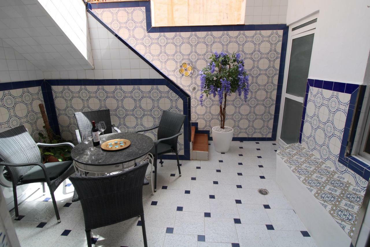 Big Apartment With Unique Patio Near Santa Barbara Castle Alicante Luaran gambar